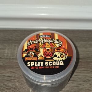 NWT Twisted Allure Hexed Hospitality Split Scrub